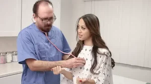 Creep Doctor Makes Sure the Teen’s Sexual Future Is Safe – Doctorbangs